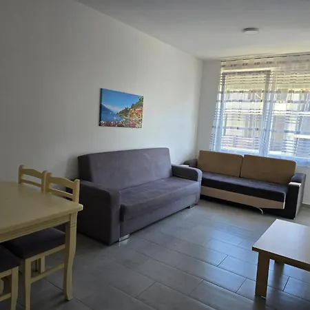 Apartment Roxhensi