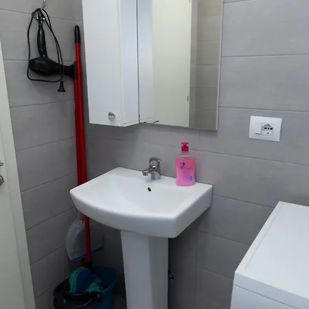 Roxhensi * Shëngjin