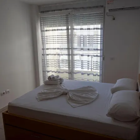 Roxhensi Apartment Shengjin