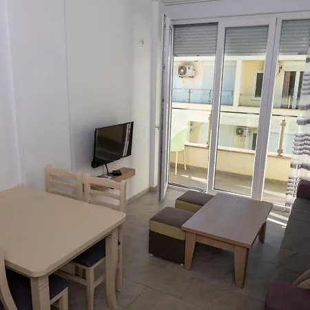 Apartment Roxhensi *