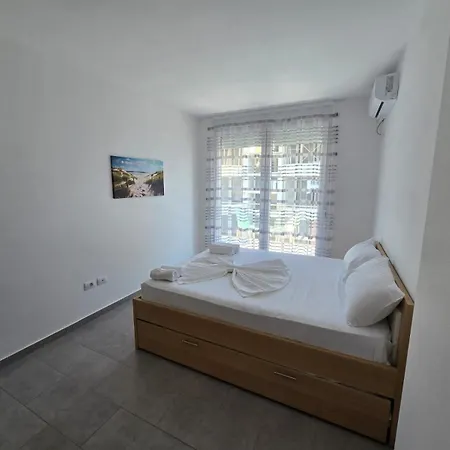 Apartman Roxhensi Shëngjin