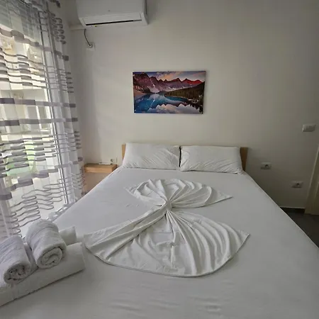 Roxhensi Apartman Shëngjin