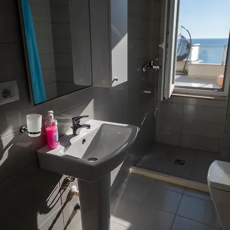 Roxhensi Apartmán *