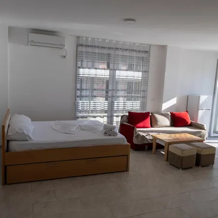 Apartmán Roxhensi Shëngjin