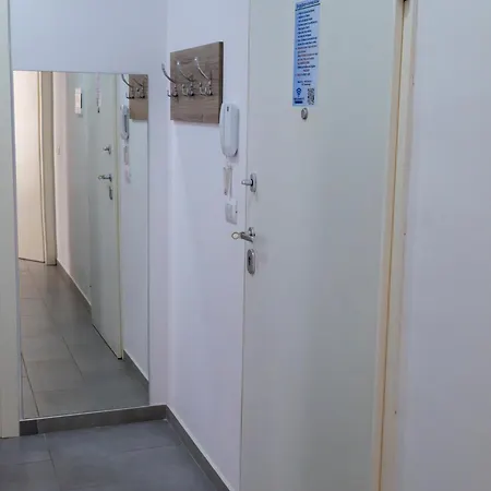 公寓 Roxhensi *