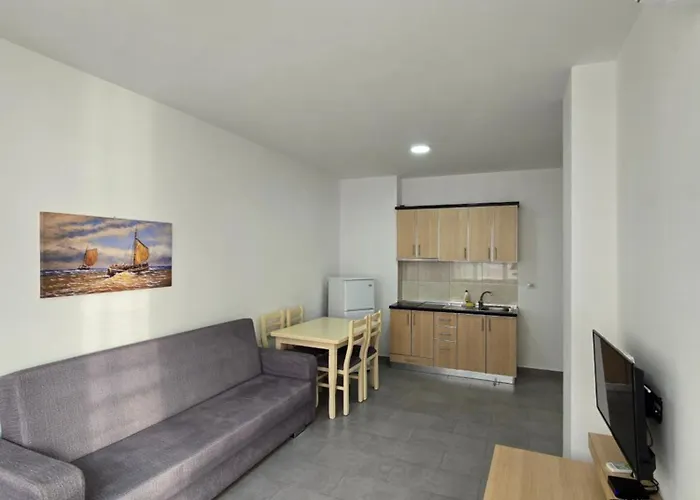 アパート Roxhensi