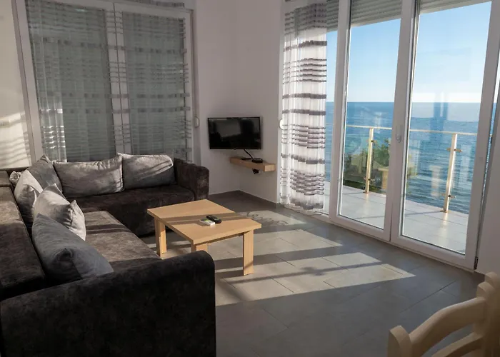 Roxhensi アパート